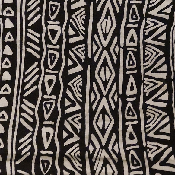 Tribal print maxi dress - Picture 2 of 3